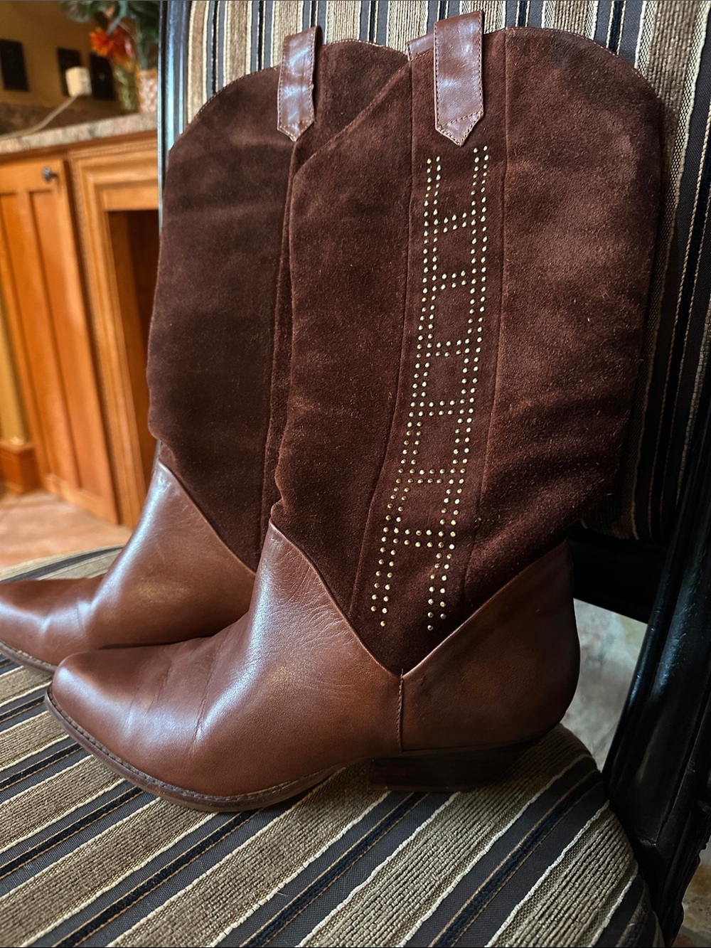 Vintage PAZZO Brown Suede and Leather Studded Western Boots 7